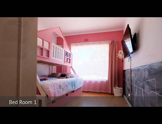 3 BEDROOM HOUSE FOR SALE IN OAKDENE